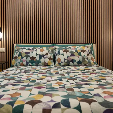 33 招待所 那不勒斯